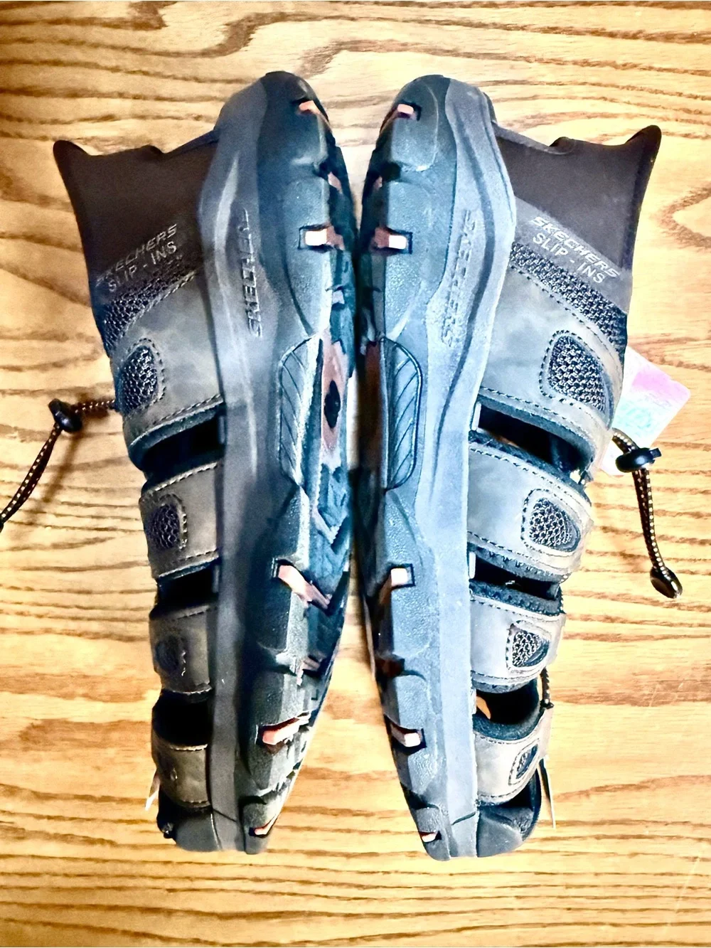 Skechers easy slip